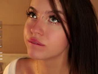 vivid_girls chaturbate stream image, 05.10.2025 07:00