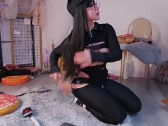 mollyflwers chaturbate stream image, 06.10.2025 16:30