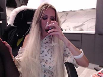 blondalina bongacams stream image