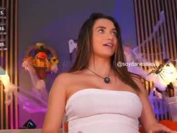 daneshka__ chaturbate stream image, 08.10.2025 00:50