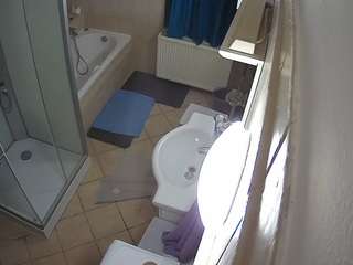 voyeurcam-julmodels-bath-2nd-2 camsoda stream image, 09.10.2025 18:00