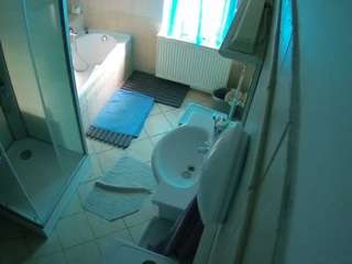 voyeurcam-julmodels-bath-2nd-2 camsoda stream image, 09.10.2025 18:00