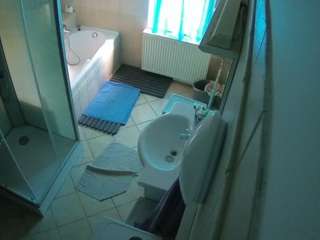 voyeurcam-julmodels-bath-2nd-2 camsoda stream image, 09.10.2025 18:00