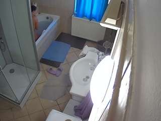 voyeurcam-julmodels-bath-2nd-2 camsoda stream image, 09.10.2025 18:00