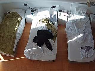 voyeurcam-julmodels-bed-7 camsoda stream image, 09.10.2025 18:00