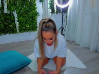 zinasquirts chaturbate stream image, 15.10.2025 14:30