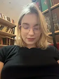 Baby_Tiny stripchat stream image, 16.10.2025 17:00