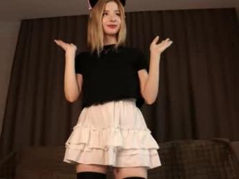 w1xll chaturbate stream image, 18.10.2025 04:40