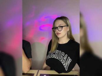 Cris_Mi bongacams stream image