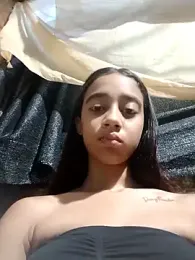 Zoe_Sweett18 stripchat stream image, 21.02.2025 12:10