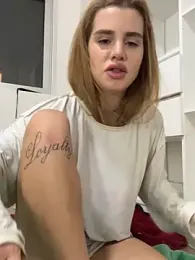 EmiliaCatalina stripchat stream image, 25.10.2025 00:30