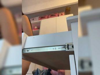 SallyeLeins bongacams stream image