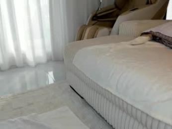 saradiamond01 chaturbate stream image