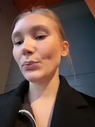 MariaTull stripchat stream image, 29.10.2025 13:50