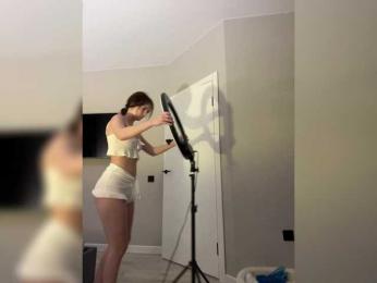 OlivkaVif bongacams stream image, 29.10.2025 15:20