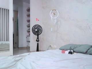 elianabortt camsoda stream image