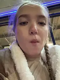 bambi_lu stripchat stream image, 31.10.2025 16:30