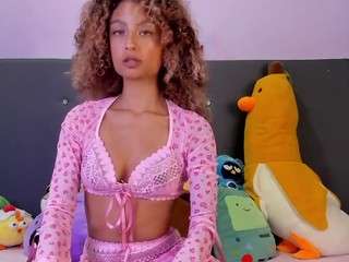 harmonyhill camsoda stream image, 01.11.2025 01:00