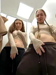 bambi_lu stripchat stream image, 04.11.2025 17:30