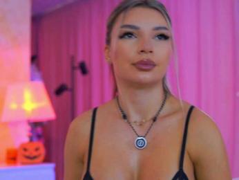ArtTeasee bongacams stream image, 06.11.2025 09:20