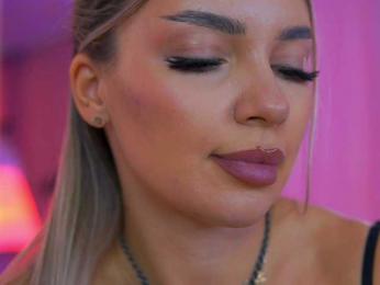 ArtTeasee bongacams stream image, 06.11.2025 09:20