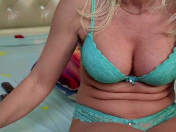 CarmellaAngel bongacams stream image, 06.11.2025 11:50