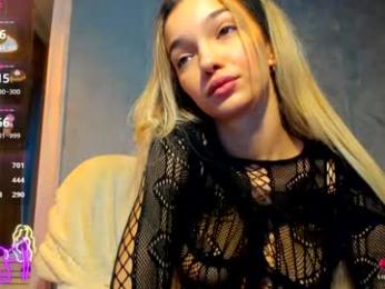 sassyt33n chaturbate stream image