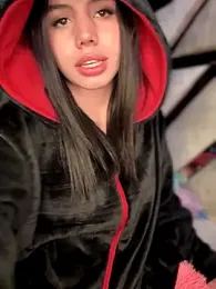 Laura-Khalifa stripchat stream image, 11.11.2025 05:40