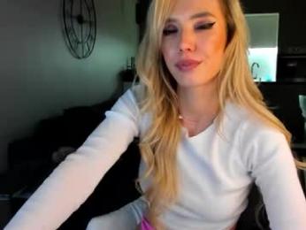 erotic__blondie chaturbate stream image