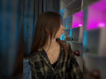 ShyAlya bongacams stream image