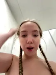 bambi_lu stripchat stream image, 14.11.2025 18:00