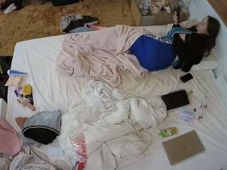 voyeurcam-julmodels-whitebed-3 camsoda stream image, 14.11.2025 19:30