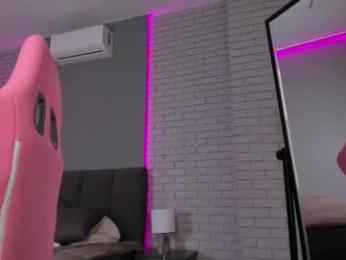 hazel_7 chaturbate stream image, 17.11.2025 10:00
