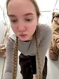 bambi_lu stripchat stream image, 20.11.2025 17:00