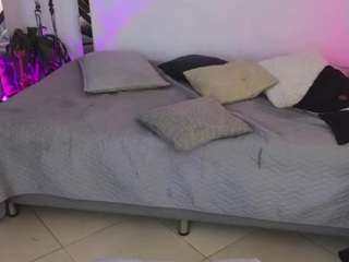 elissecinnamon camsoda stream image