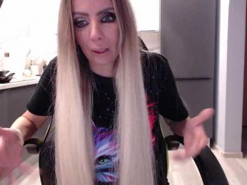 blondalina bongacams stream image