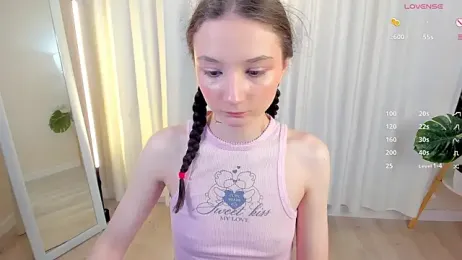 MilliMouse stripchat stream image