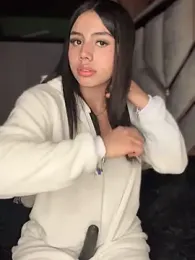 Laura-Khalifa stripchat stream image, 27.11.2025 05:50