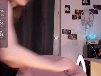 caramelangels chaturbate stream image, 29.11.2025 05:10