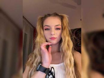 ilittleheart bongacams stream image, 25.02.2025 17:00