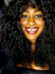 AmazonianMistress stripchat stream image