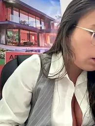 LIZ-06_ stripchat stream image, 04.12.2025 19:40