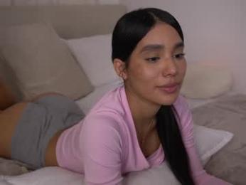 veroniqe_lounge chaturbate stream image, 06.12.2025 00:10
