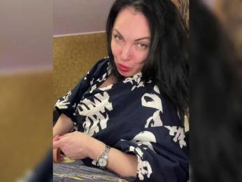 LouiseJenkin bongacams stream image