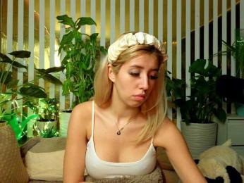 FlowwwerGirl bongacams stream image