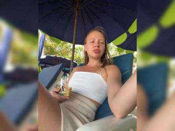 Linnea bongacams stream image