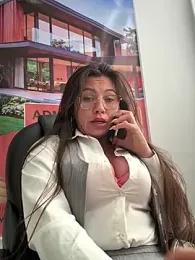 LIZ-06_ stripchat stream image, 10.12.2025 14:10