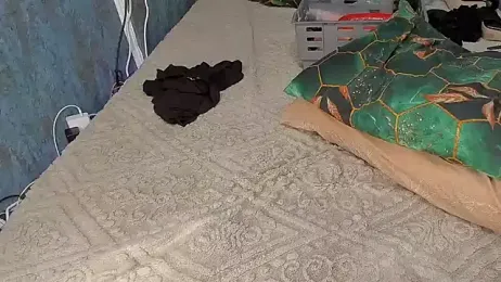 RedAssHottie stripchat stream image