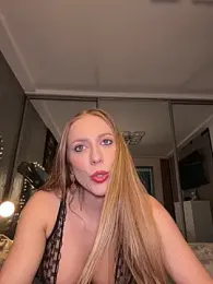 LunaAlya stripchat stream image, 16.12.2025 05:10