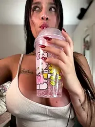 Emmily_19 stripchat stream image, 17.12.2025 22:30